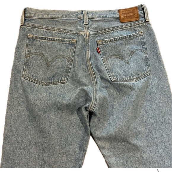 Levi's Jeans Women’s 30 Light Blue Wedgie Straight Ankle High Rise LIKE NEW! - Picture 7 of 11